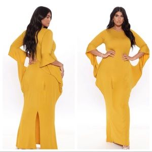 💥 MAXI DRESS WITH SASSY STYLE